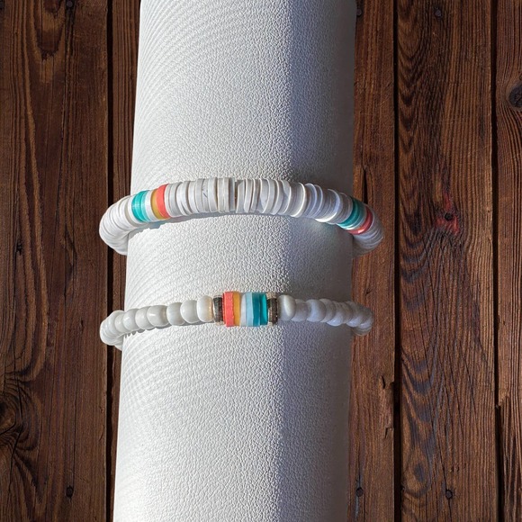 Sunrise On The Sand Necklace and Bracelet Set - Picture 2 of 3